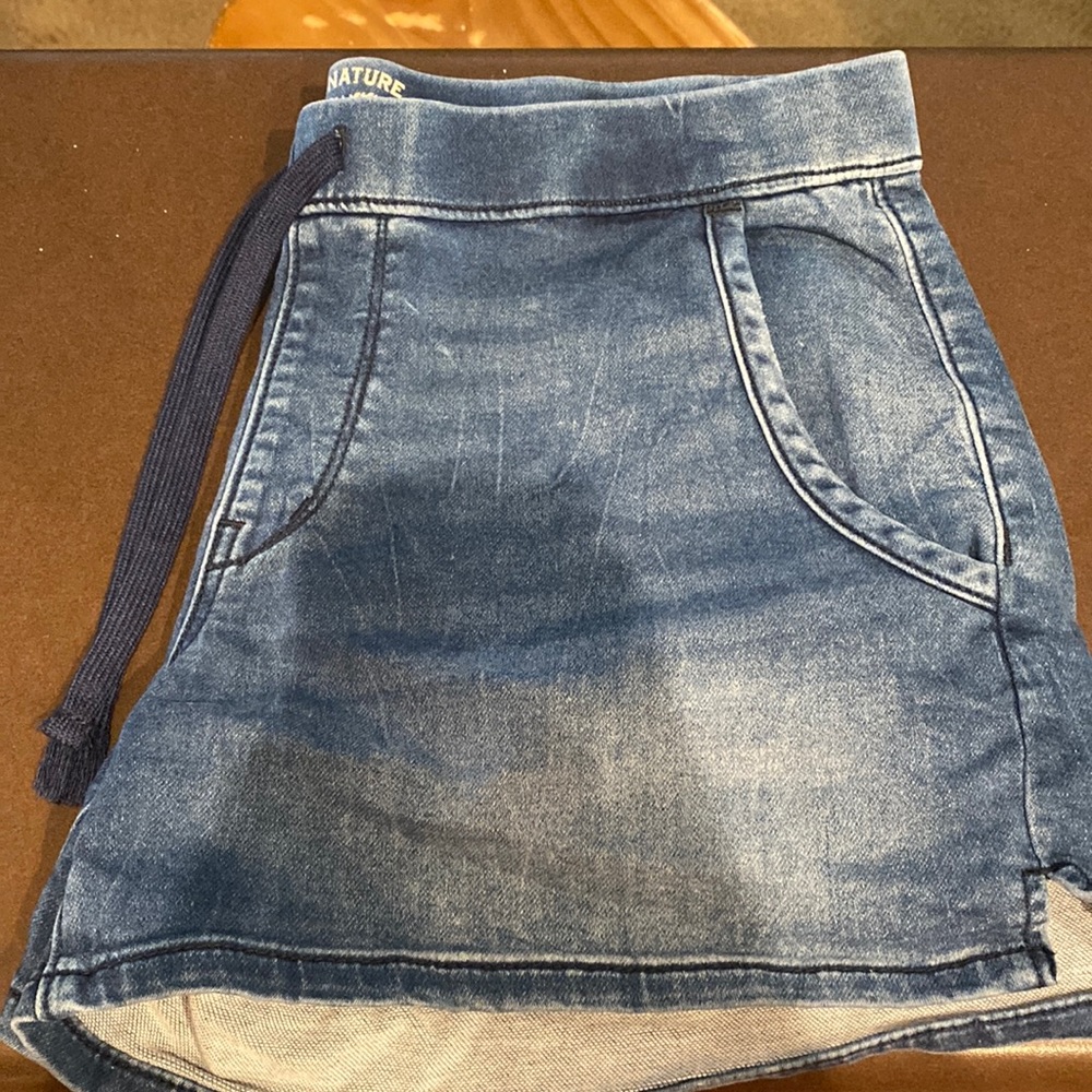 Levi’s Signature Jean Shorts